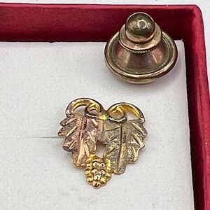 Black Hills Gold 10k lapel pin